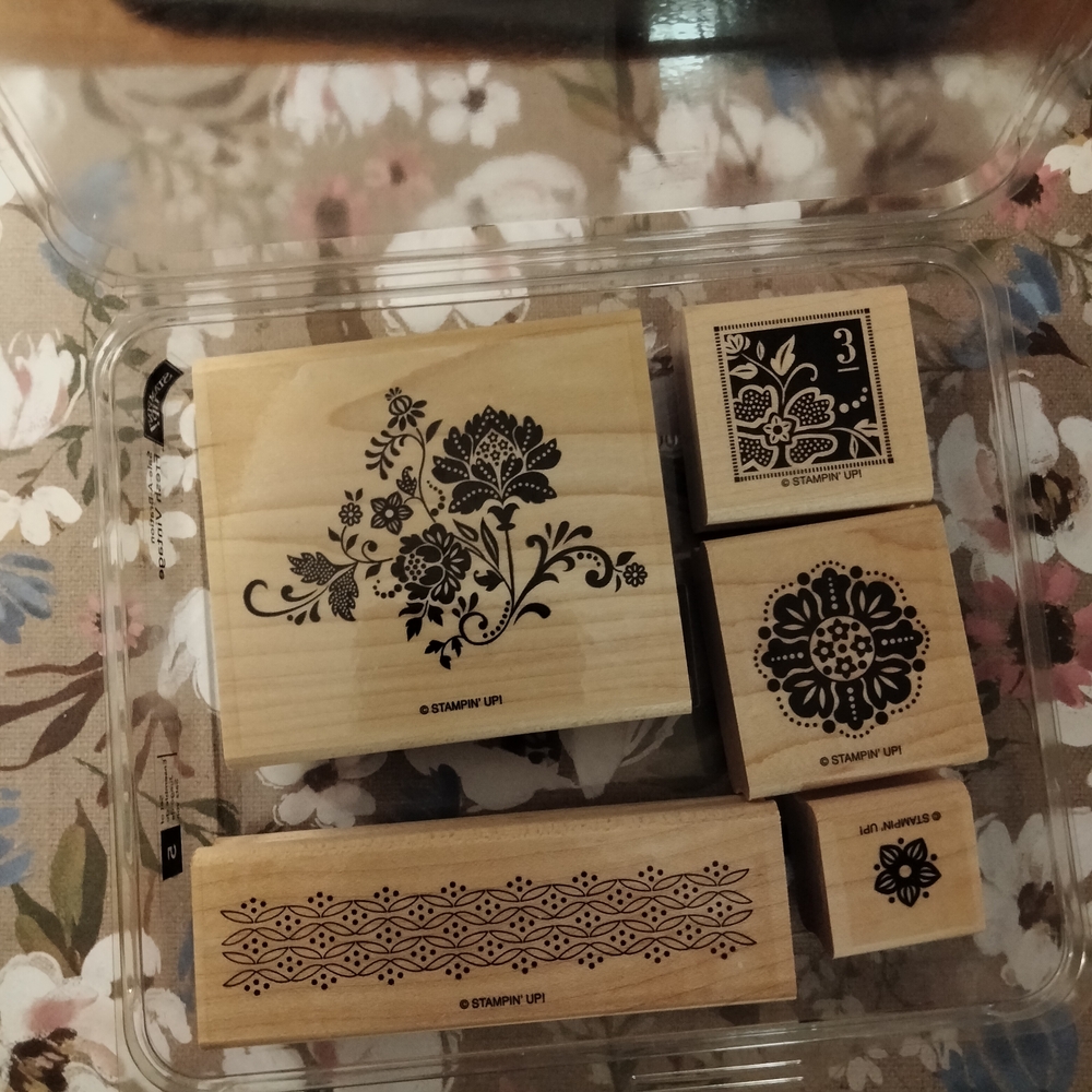 Stampin' Up! Floral and Patterned Wooden Stamp Set